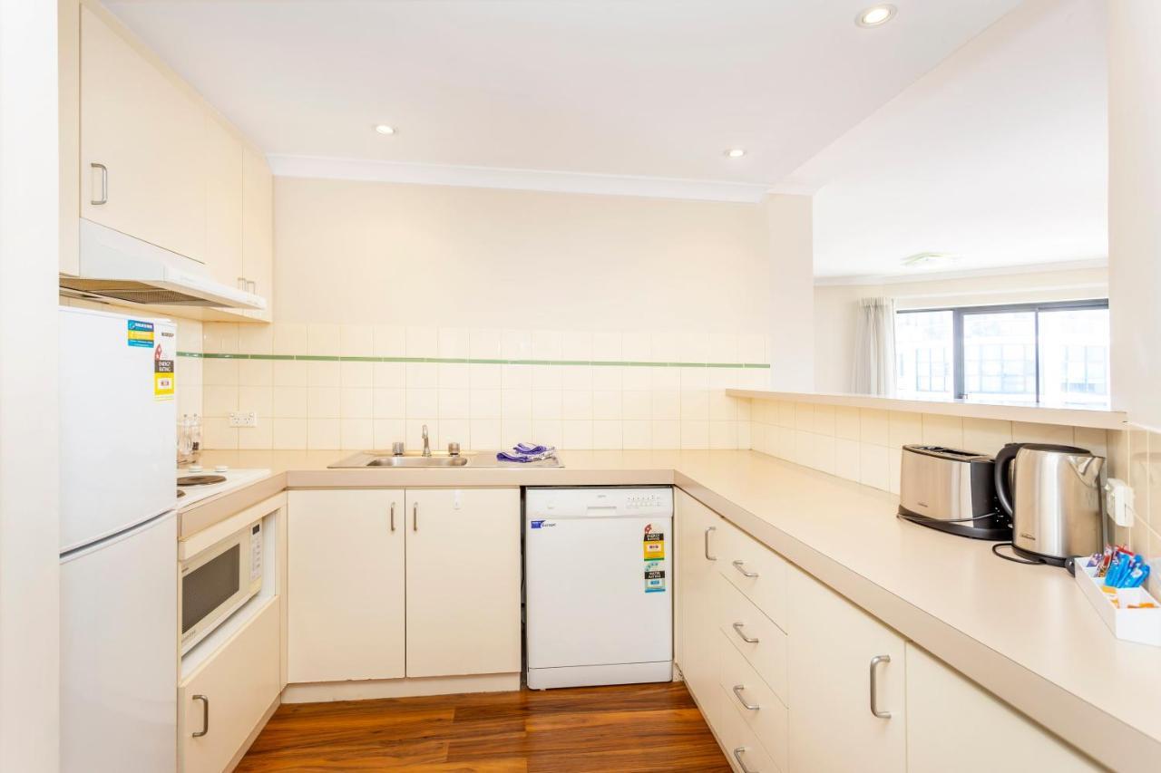 Perth West End Apartment 406 - Executive Escapes Экстерьер фото